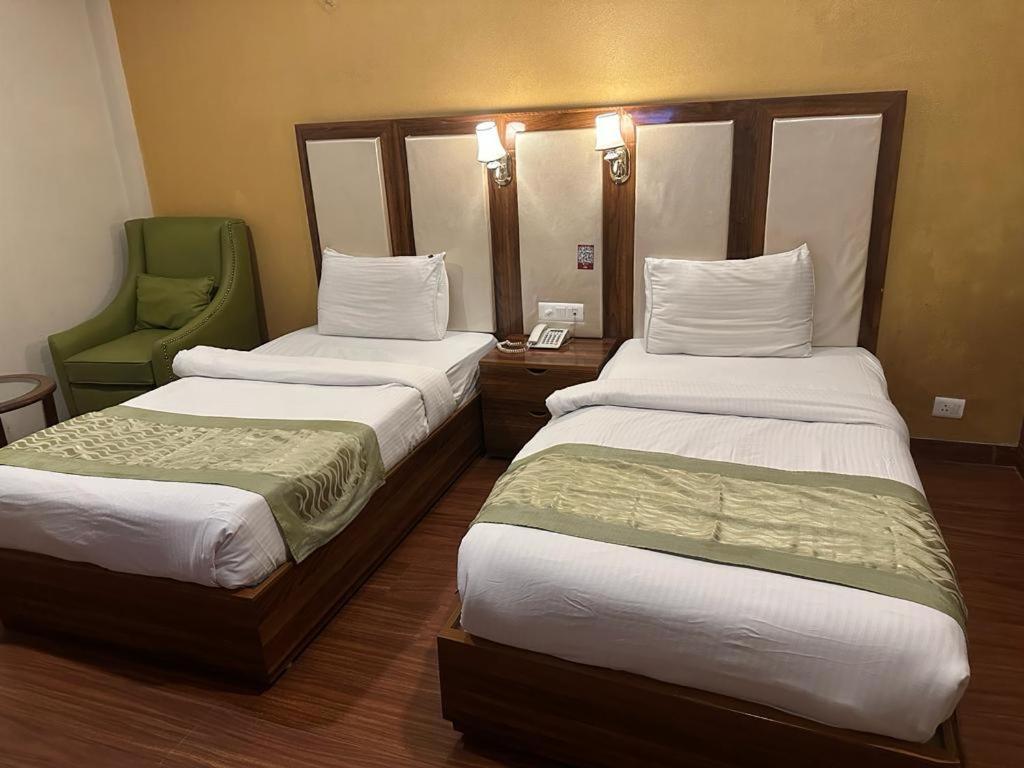 Airport Hotel Ramhan Palace Mahipalpur Nova Deli Exterior foto