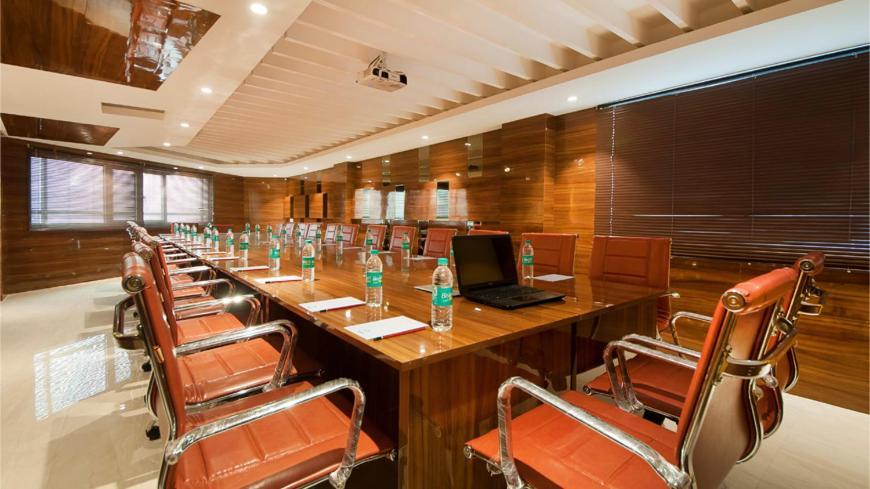 Airport Hotel Ramhan Palace Mahipalpur Nova Deli Exterior foto