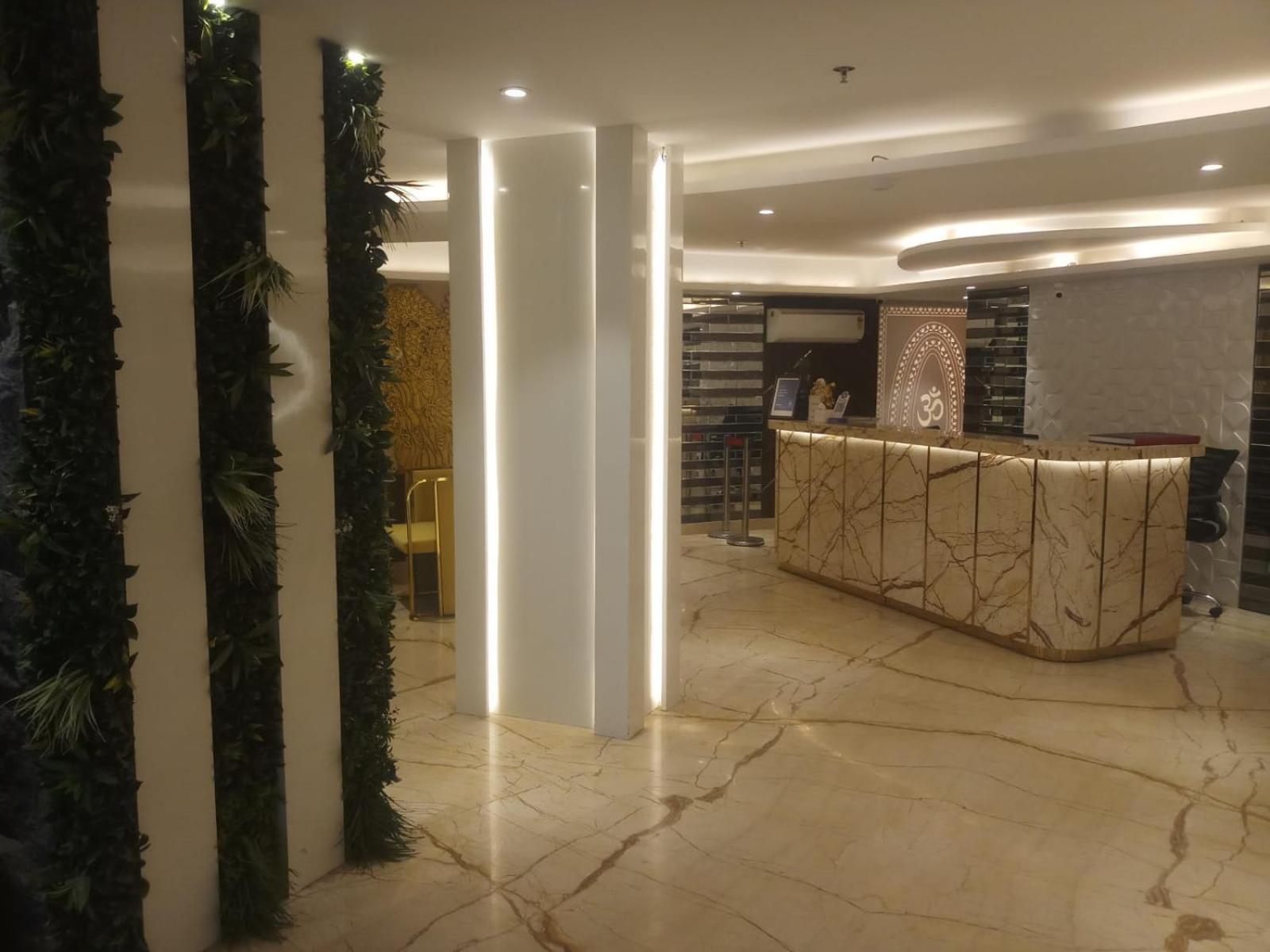 Airport Hotel Ramhan Palace Mahipalpur Nova Deli Exterior foto