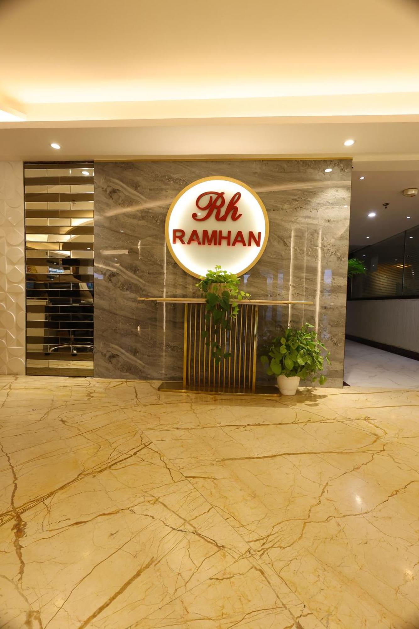 Airport Hotel Ramhan Palace Mahipalpur Nova Deli Exterior foto