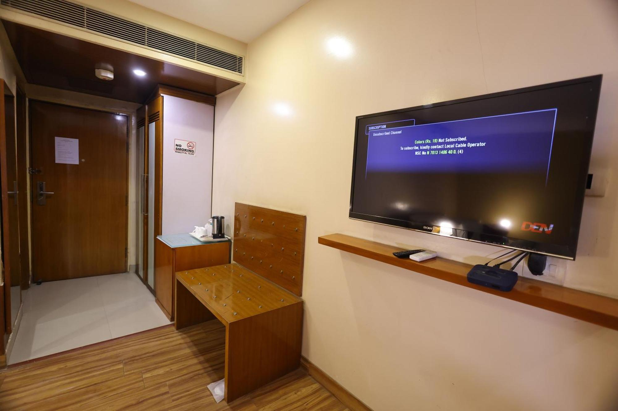 Airport Hotel Ramhan Palace Mahipalpur Nova Deli Exterior foto