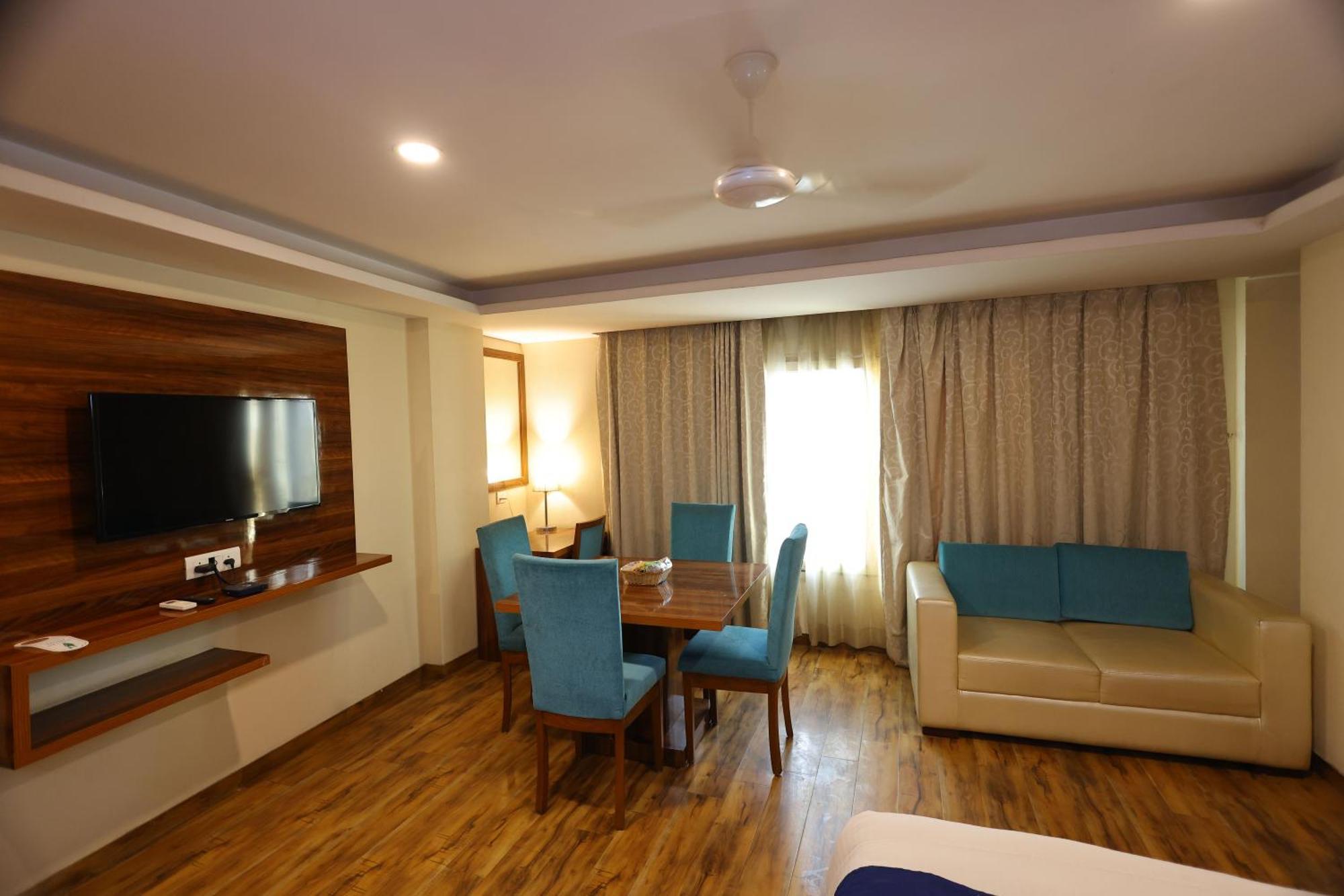 Airport Hotel Ramhan Palace Mahipalpur Nova Deli Exterior foto