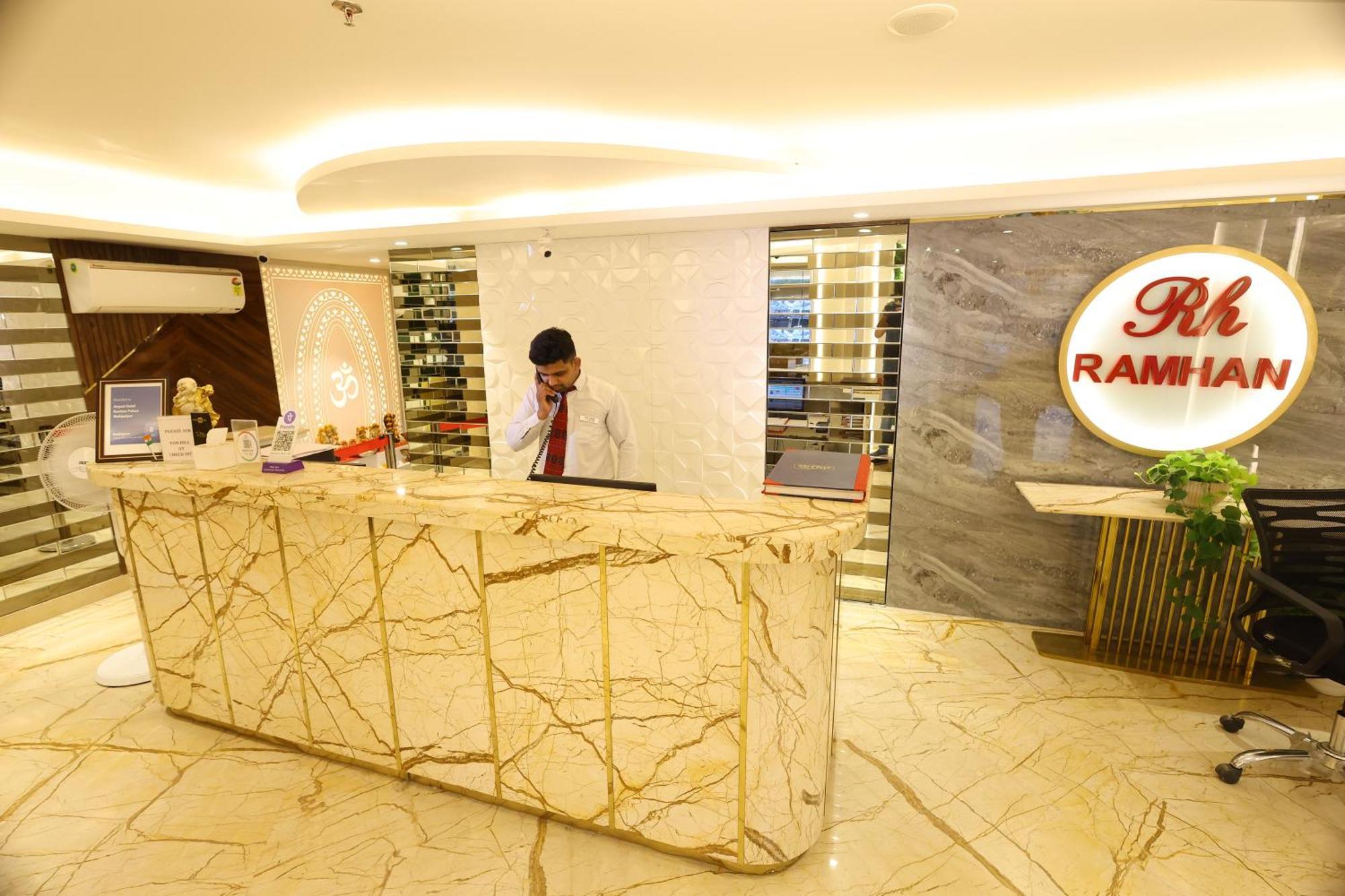 Airport Hotel Ramhan Palace Mahipalpur Nova Deli Exterior foto