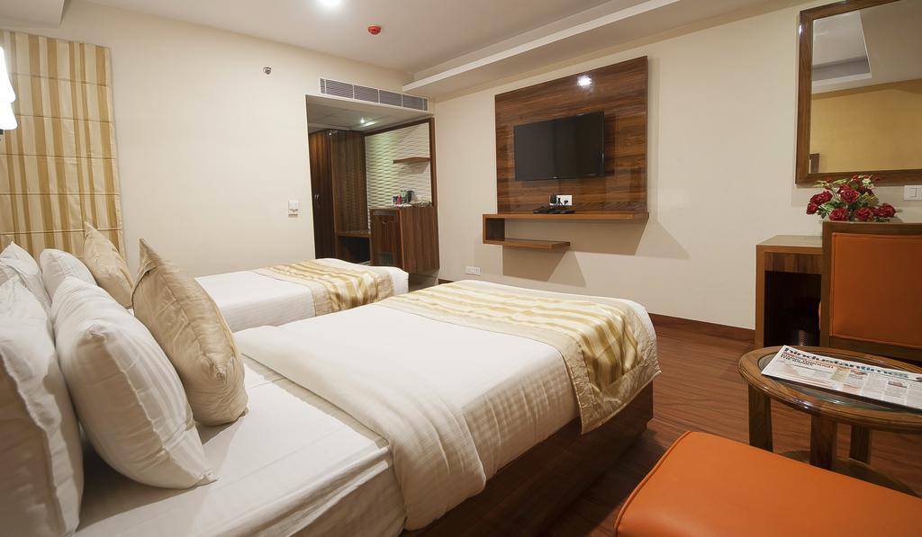 Airport Hotel Ramhan Palace Mahipalpur Nova Deli Exterior foto